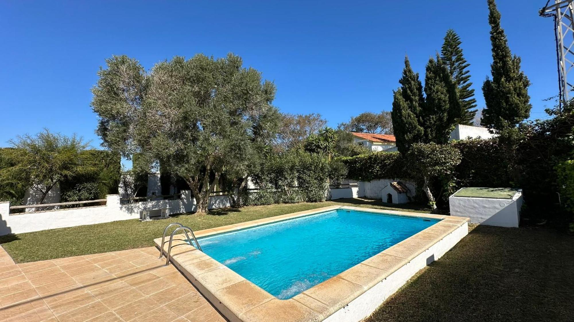 Vivienda Rural Atlantico Sur & Familias * Conil De La Frontera